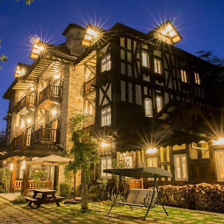 Black Forest Manor Renai Exterior foto
